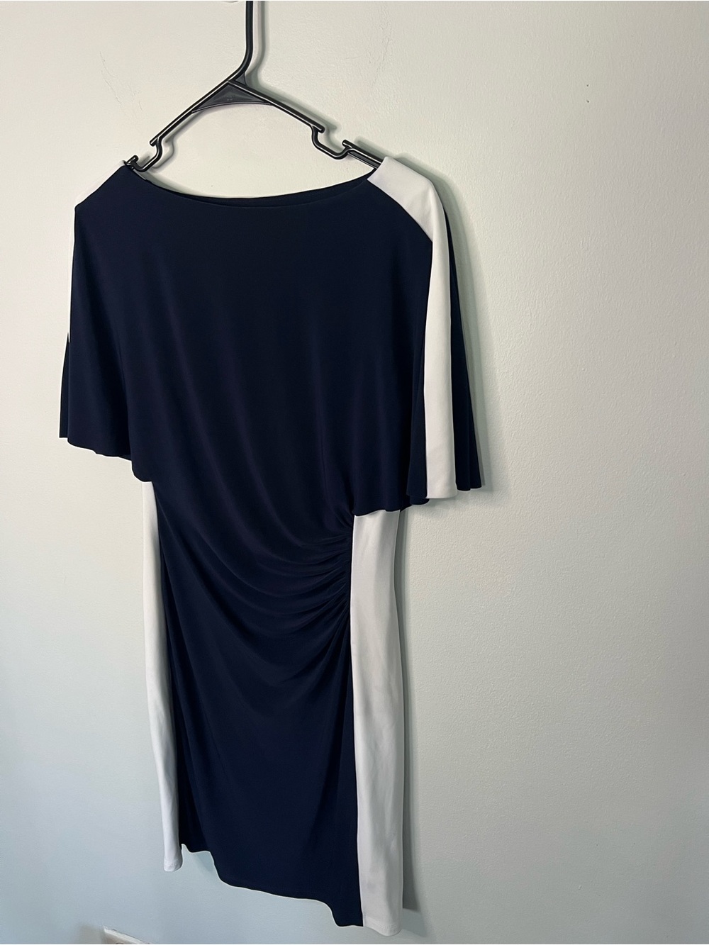 Lauren Ralph Lauren Essentials navy & white form fitted dress sz 6 $134MSRP - Picture 2 of 10